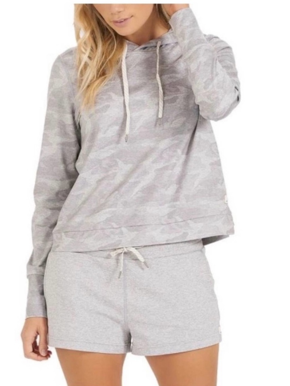 Vuori Essential hoodie camo gray size Small